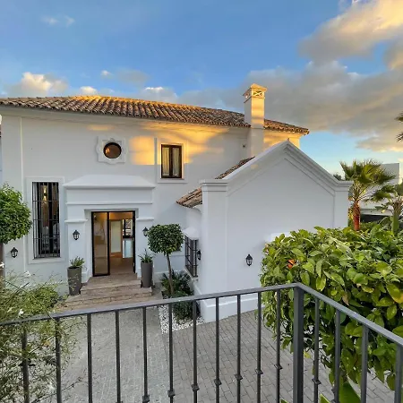 Andaluza Estepona